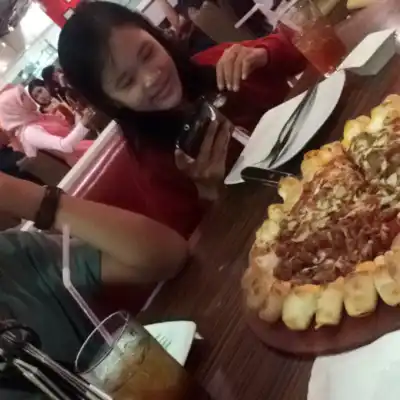 Pizza Hut Tunjungan Plaza