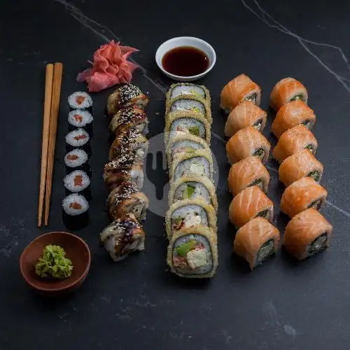 Gambar Makanan Sushi Black Bali, Seminyak 16