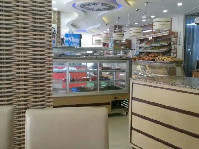 Karsiyakali Salih Atakent'nin yemek ve ambiyans fotoğrafları 1