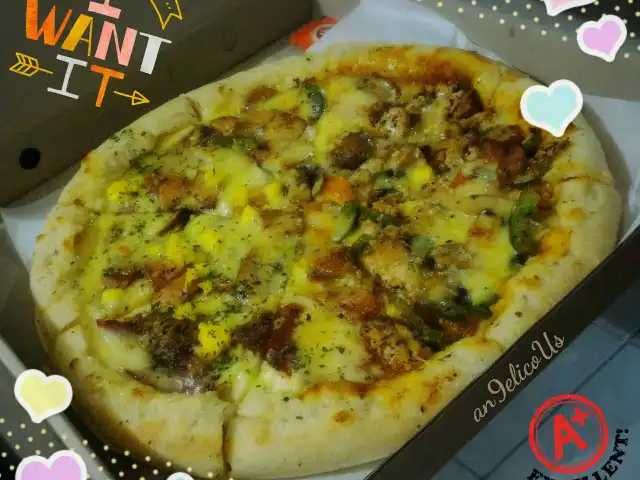 Gambar Makanan Pizza Combi 7