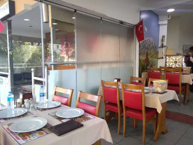 Tuşba Köftecisi'nin yemek ve ambiyans fotoğrafları 3