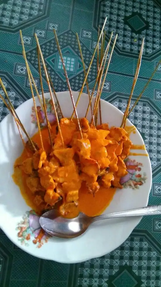 Gambar Makanan Nasi Tahu & Sate Srepeh Bu Slamet 19