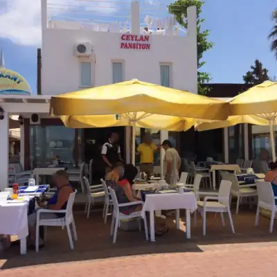 Lapikant Restaurant