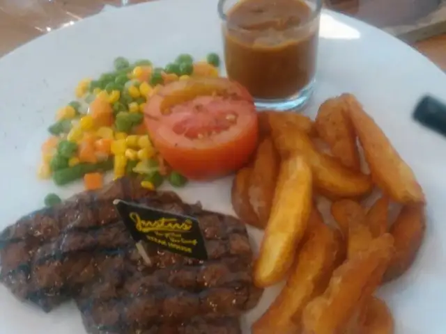Gambar Makanan Justus Burger & Steak 4