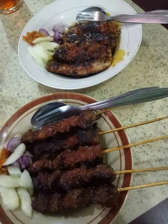 Sate Babi "ASLI"