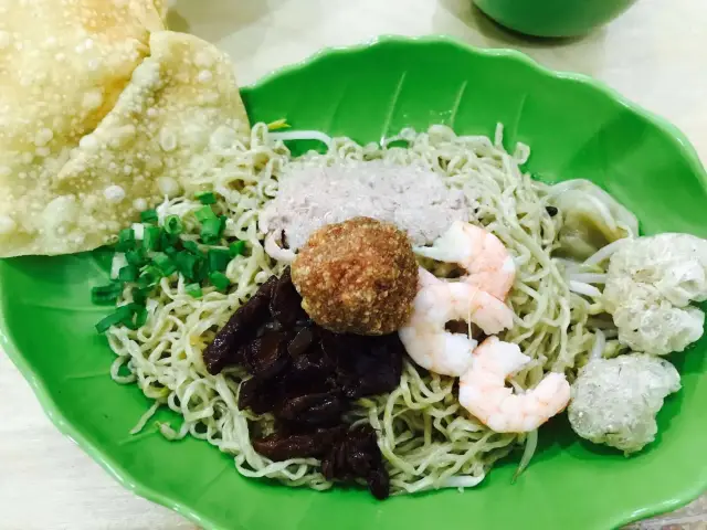 Gambar Makanan Bakmi Yong Yam 8