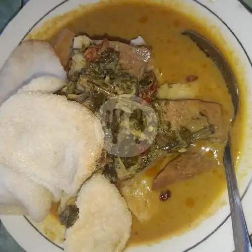 Gambar Makanan Ketupat Gulai Paku Ni Em, Sukabumi 3