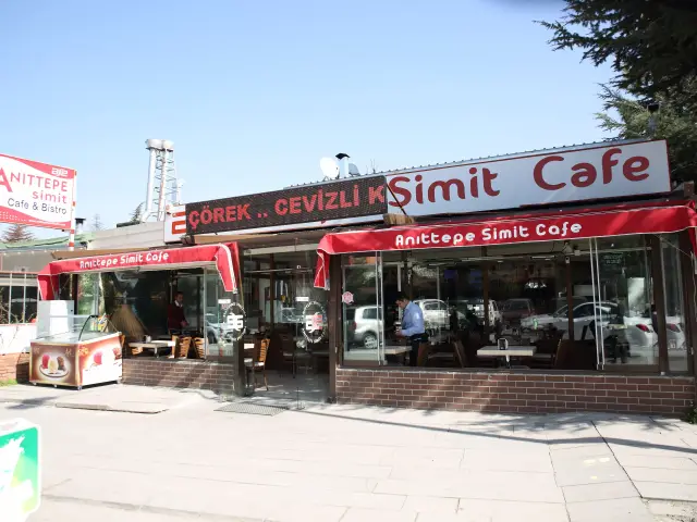Anıttepe Simit Cafe & Bistro'nin yemek ve ambiyans fotoğrafları 3