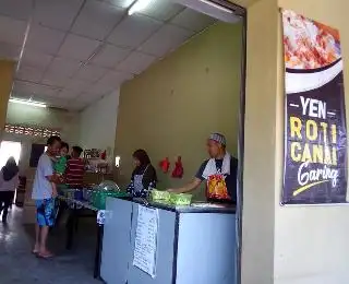 Gerai Yen Roti Canai Garing