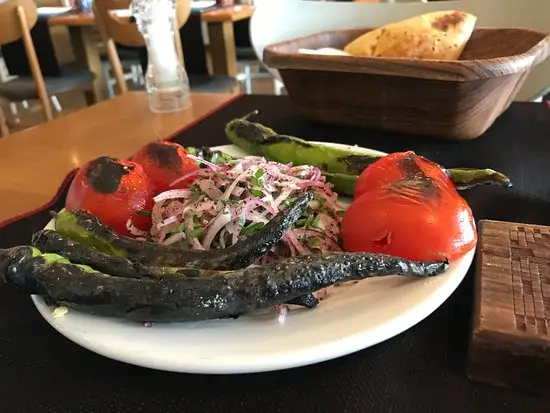 Ali Ocakbaşı - Karaköy'nin yemek ve ambiyans fotoğrafları 1