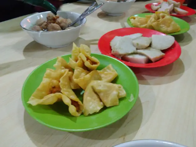 Gambar Makanan Bakso Kepala Sapi 9