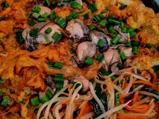 Baan Thai Seafood Restaurant Food Photo 9