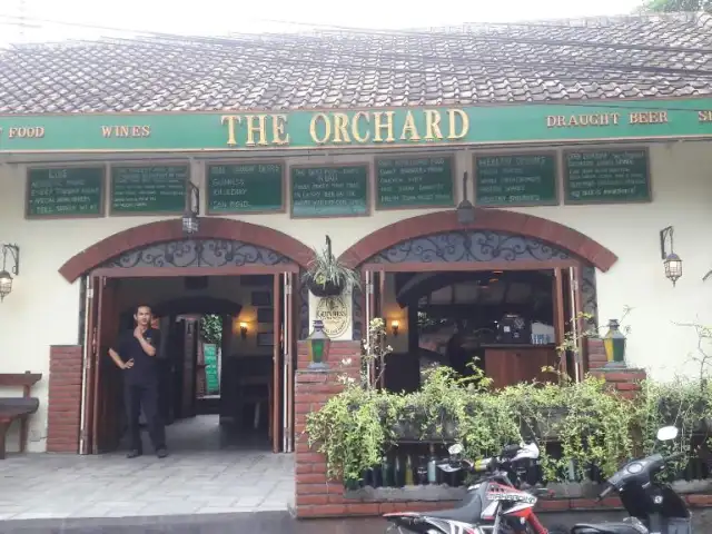 Gambar Makanan The Orchard Bar & Restaurant 7