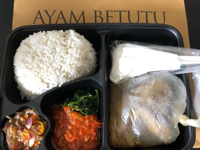 Gambar Makanan Ayam Betutu Khas Gilimanuk Bali 9