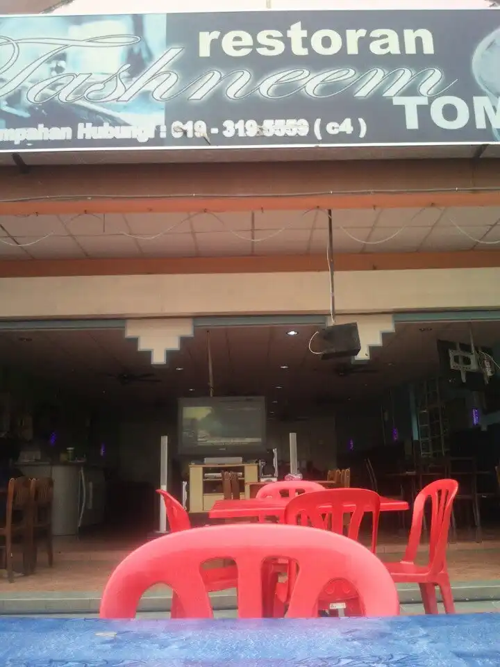 Tashneem Tomyam Restaurant
