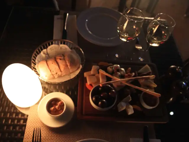 Divan Brasserie Kalamış'nin yemek ve ambiyans fotoğrafları 10