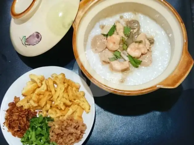 Gambar Makanan Bubur Ayam Tangki 18 Wawah, Boulevard 20