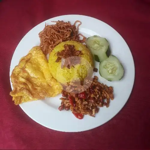 Gambar Makanan Nasi Kuning Salma, Kuta 2