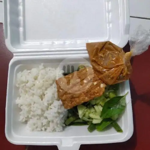 Gambar Makanan Nasi Pecel & Nasi Kuning F14, Timur Perumahan GTS 1 2