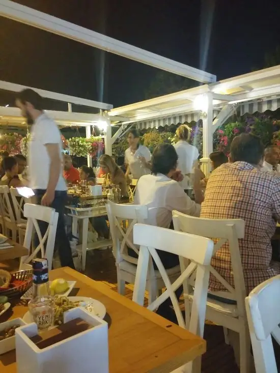 Mezze'nin yemek ve ambiyans fotoğrafları 70