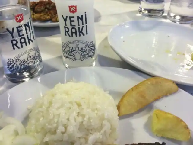 Zeytinburnu Askeri Gazino'nin yemek ve ambiyans fotoğrafları 18