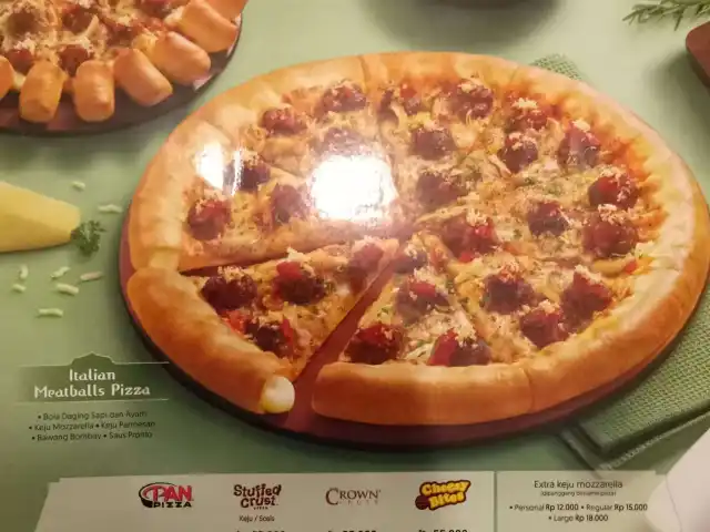 Gambar Makanan Pizza Hut 10