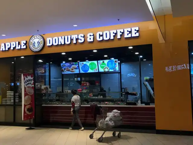 Big Apple Donuts & Coffee Food Photo 10