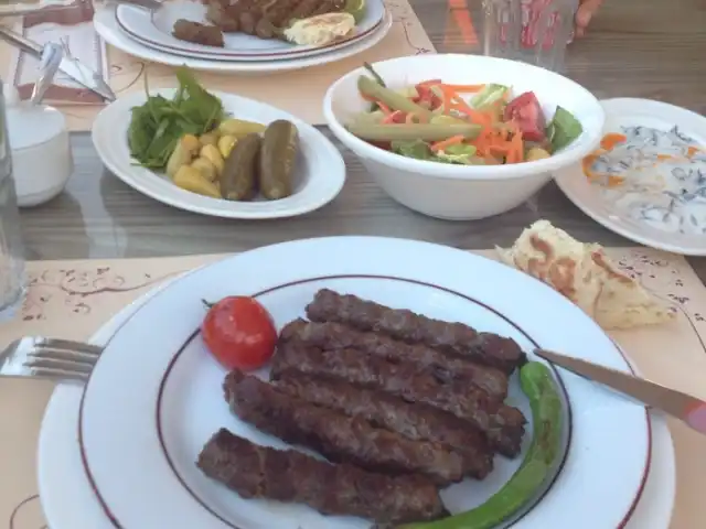 osmanli köftecisi'nin yemek ve ambiyans fotoğrafları 3