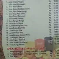 Gambar Makanan Ayam Goreng Suharti 2