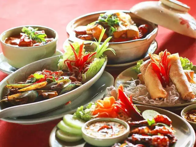 Gambar Makanan Sukhothai Authentic Thailand Restaurant - The Media Hotel & Towers 8