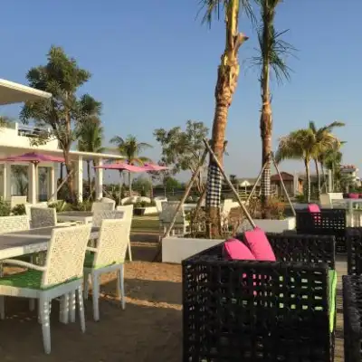 Seaside Beach Resto & Lounge