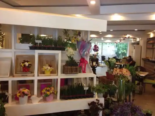 Happy Garden Cafe Food Photo 2