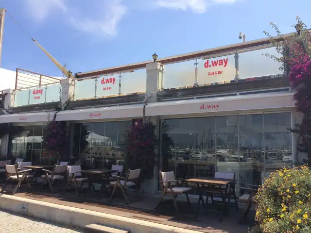 D.way Cafe Bar'nin yemek ve ambiyans fotoğrafları 2