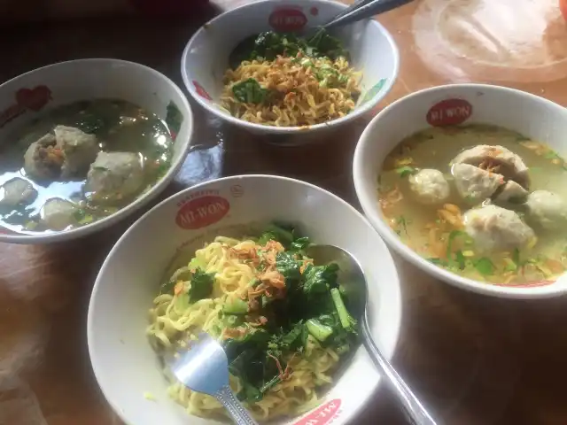 Gambar Makanan Mie Baso Rudal Anggrek 7