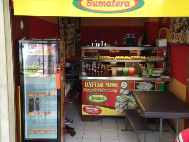 Gambar Makanan Pempek Palembang Sumatera 3