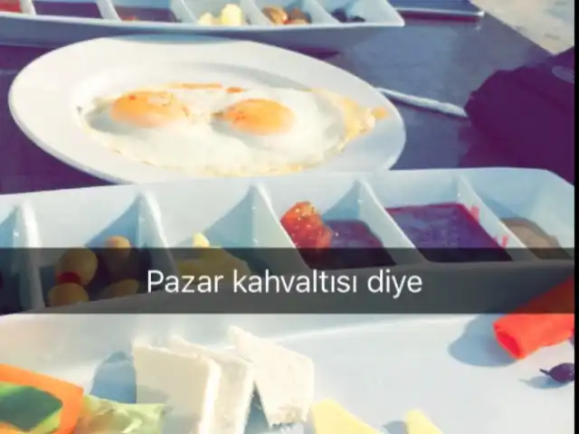 İstanbul Lounge Cotta Cafe&Restaurant'nin yemek ve ambiyans fotoğrafları 11