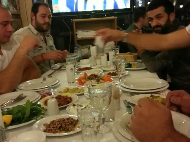 Adana Metrelik Kebapcisi'nin yemek ve ambiyans fotoğrafları 13