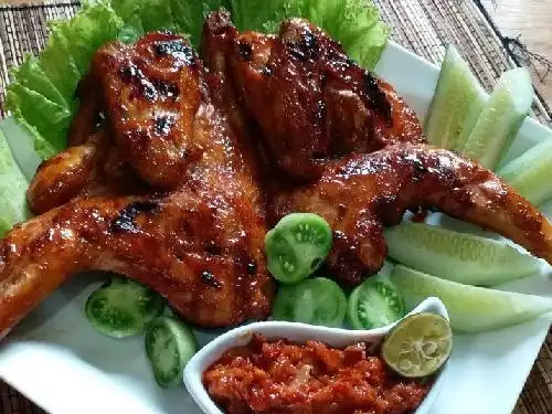 Pondok Ayam Bakar Kampung Melayu, Jatinegara