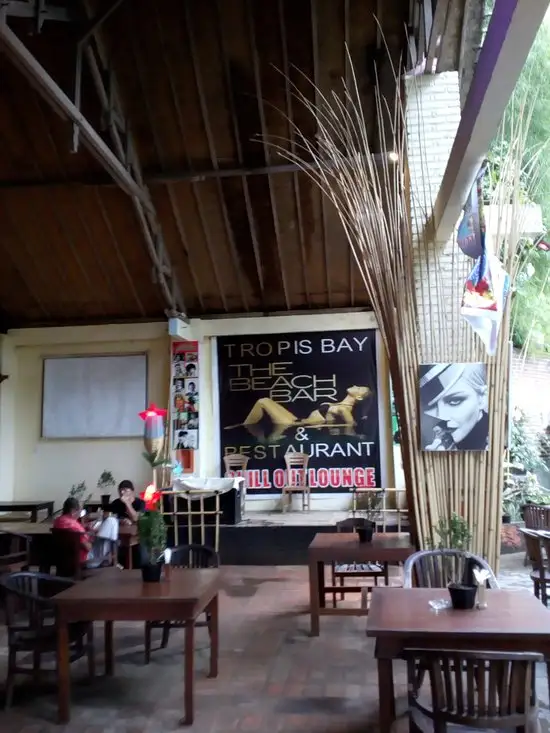 Gambar Makanan Tropis Bay Restaurant and Bar 9
