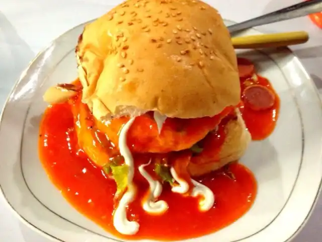 Gambar Makanan Burger Blepot 1