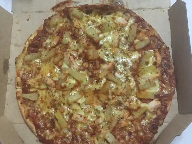 Domino's Pizza Food Photo 8