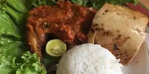 Ayam Taliwang Oma, Jelambar