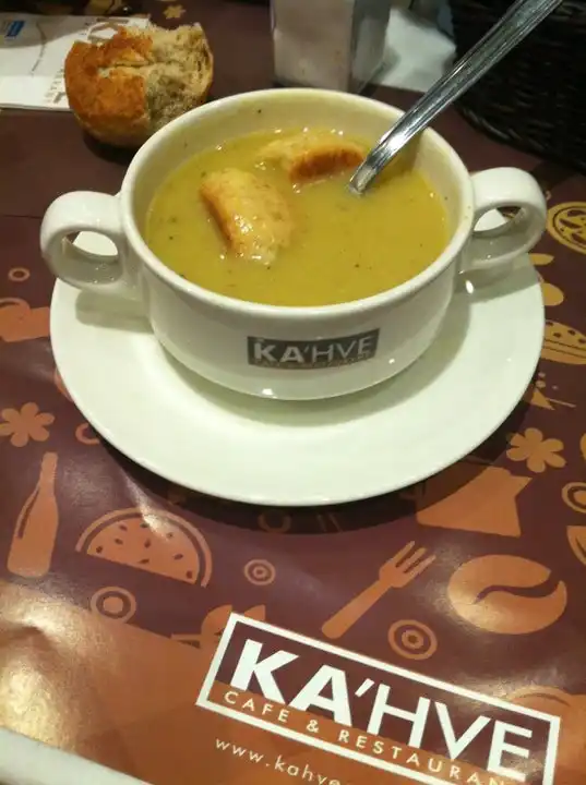 KA'hve Café & Restaurant'nin yemek ve ambiyans fotoğrafları 18