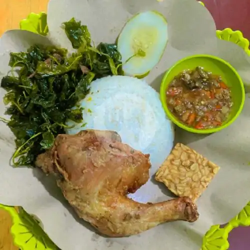 Gambar Makanan Bebek Ganja Borneo Jl. Meranti 2
