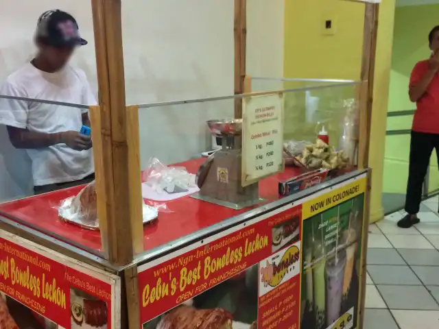 NGN Cebu's Best Boneless Lechon Food Photo 2