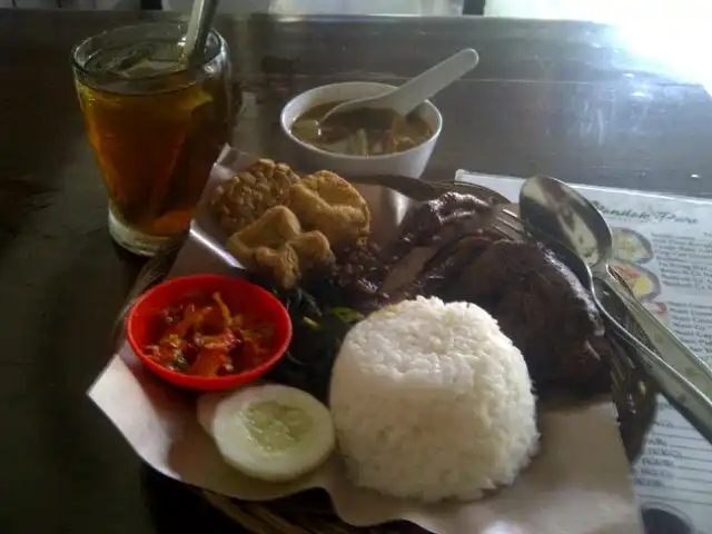 Gambar Makanan Pondok Pari Garden Resto 2