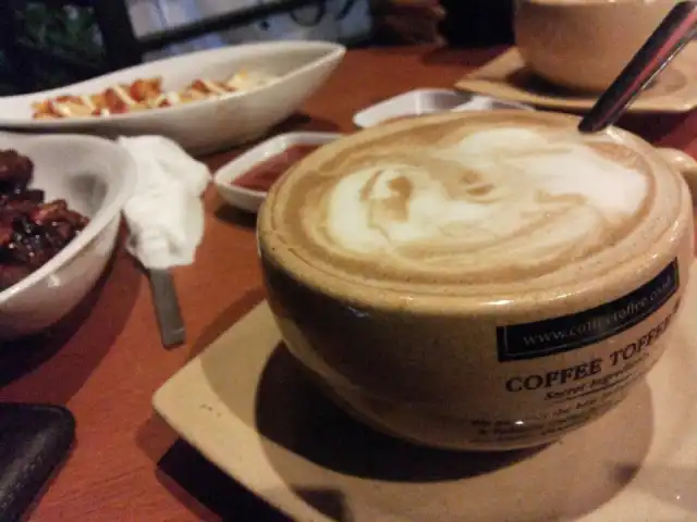 Gambar Makanan Coffee Toffee Taher Square 7