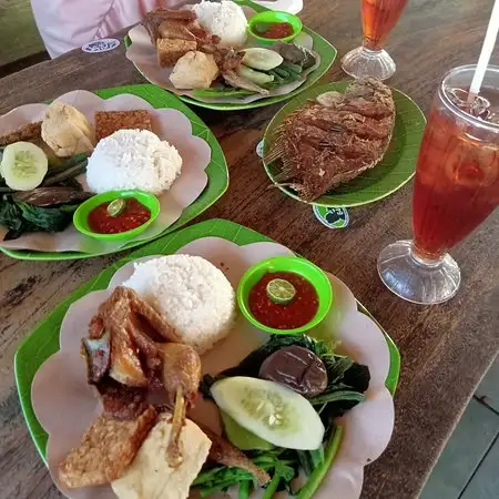 Gambar Makanan Nasi Tempong Indra - Dewi Sri 13