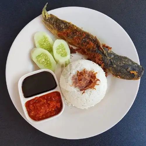 Gambar Makanan Warung Soto Ayam Ibu Rusmini  4