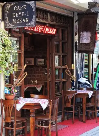 Keyf-i Mekan Cafe And Restaurant'nin yemek ve ambiyans fotoğrafları 1